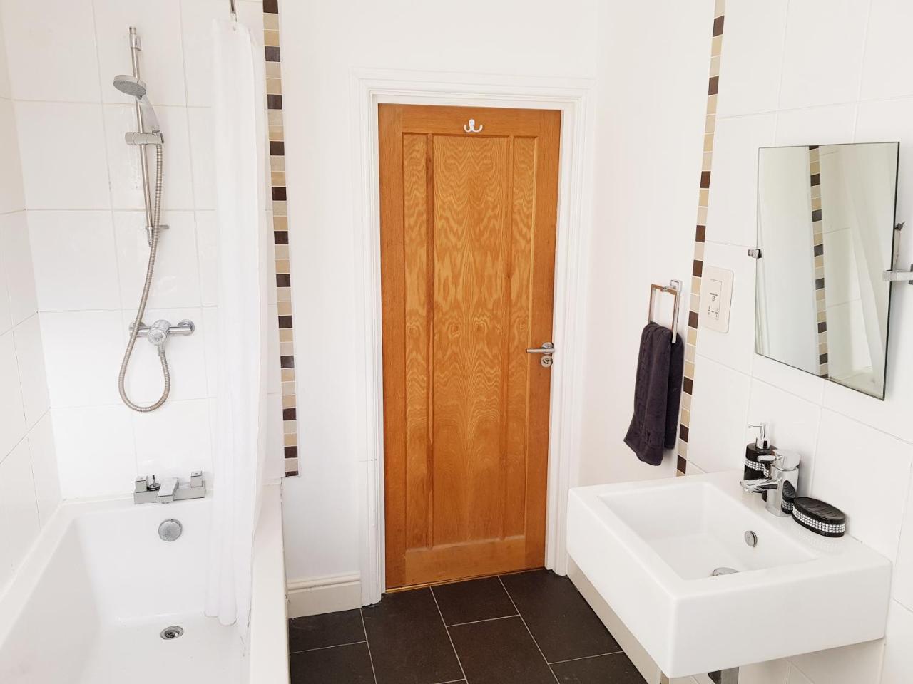 Cogie Abode Bed & Breakfast Enfield Luaran gambar